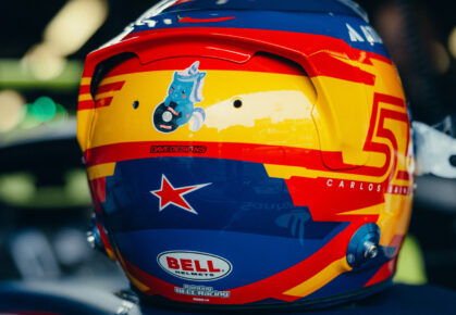 Sainz eenhoornsticker