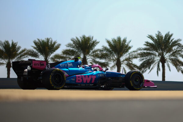 Alpine steunt Mercedes nu vergadering over ‘motortruc’ nadert: ‘Regels zijn duidelijk’