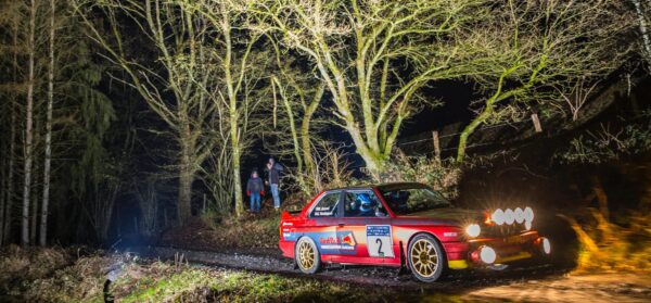 Historische rally met Jos Verstappen stopgezet na dodelijk ongeval met toeschouwster