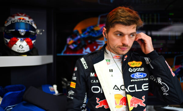 Max Verstappen neemt F1-carrière onder de loep: ‘Soms verbaas ik mezelf’