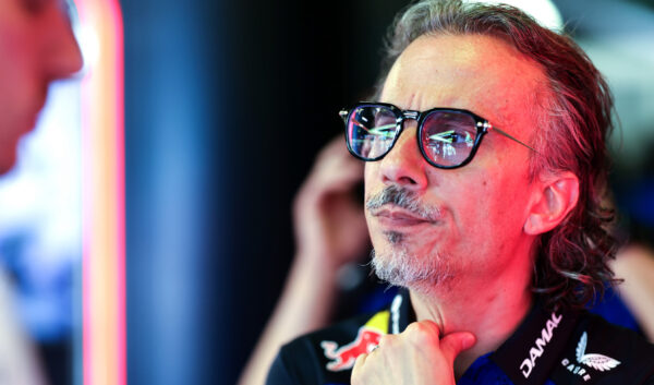 Red Bull benadrukt toewijding Verstappen: ‘Zet zijn voorkeuren voor Formule 1 opzij’