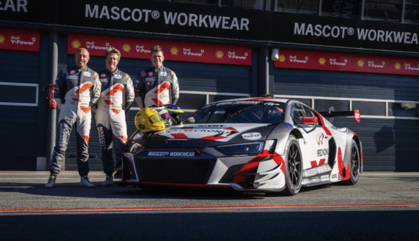 Tom Coronel deelt raceprogramma, treft Verstappen op de Nürburgring: ‘Heel gaaf’