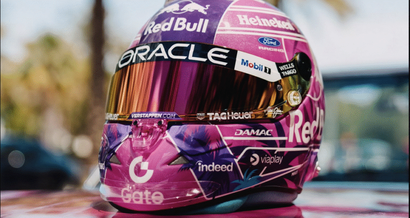 Verstappen helm