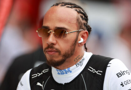 Hamilton Colapinto middelvinger