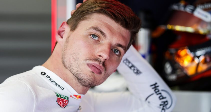 Max Verstappen crash