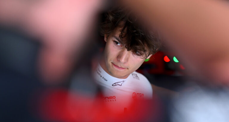 Oliver Bearman Lewis Hamilton
