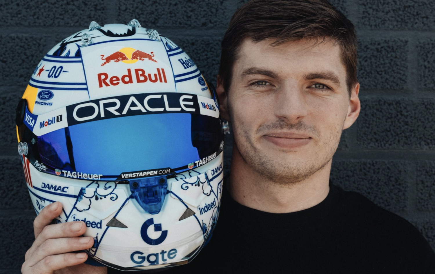 Max Verstappen rijdt met unieke helm tijdens laatste Dutch GP: ‘Dankjewel Zandvoort’