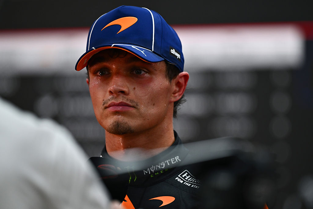 Foto: Formule1.nl Lando Norris verdedigt actie na botsing met Oscar Piastri in Singapore