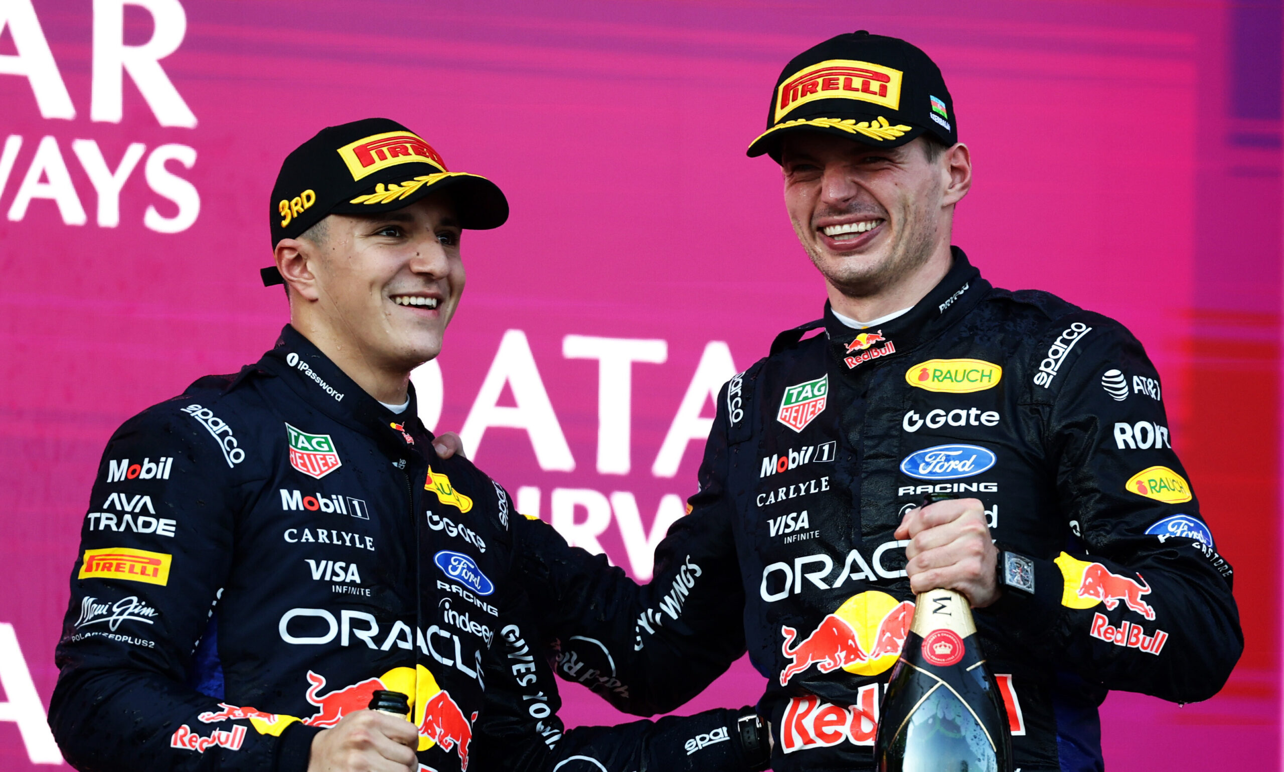 Max Verstappen denkt al aan Red Bull-opvolger: ‘Hoop dat Isack Hadjar stokje overneemt’